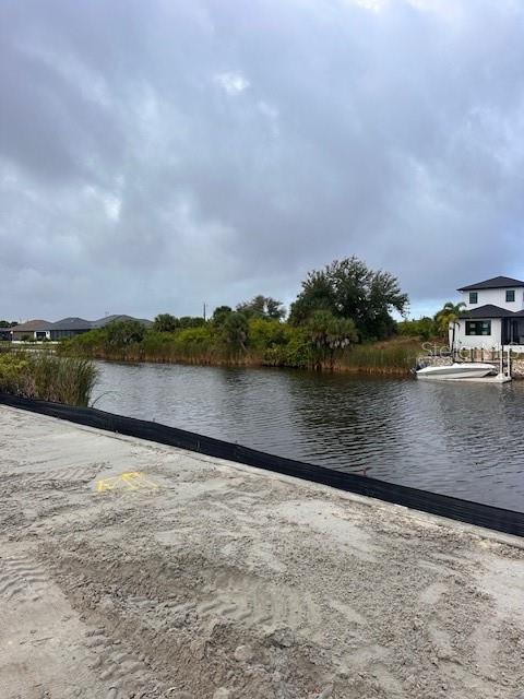 SOUTH GULF COVE - Residential