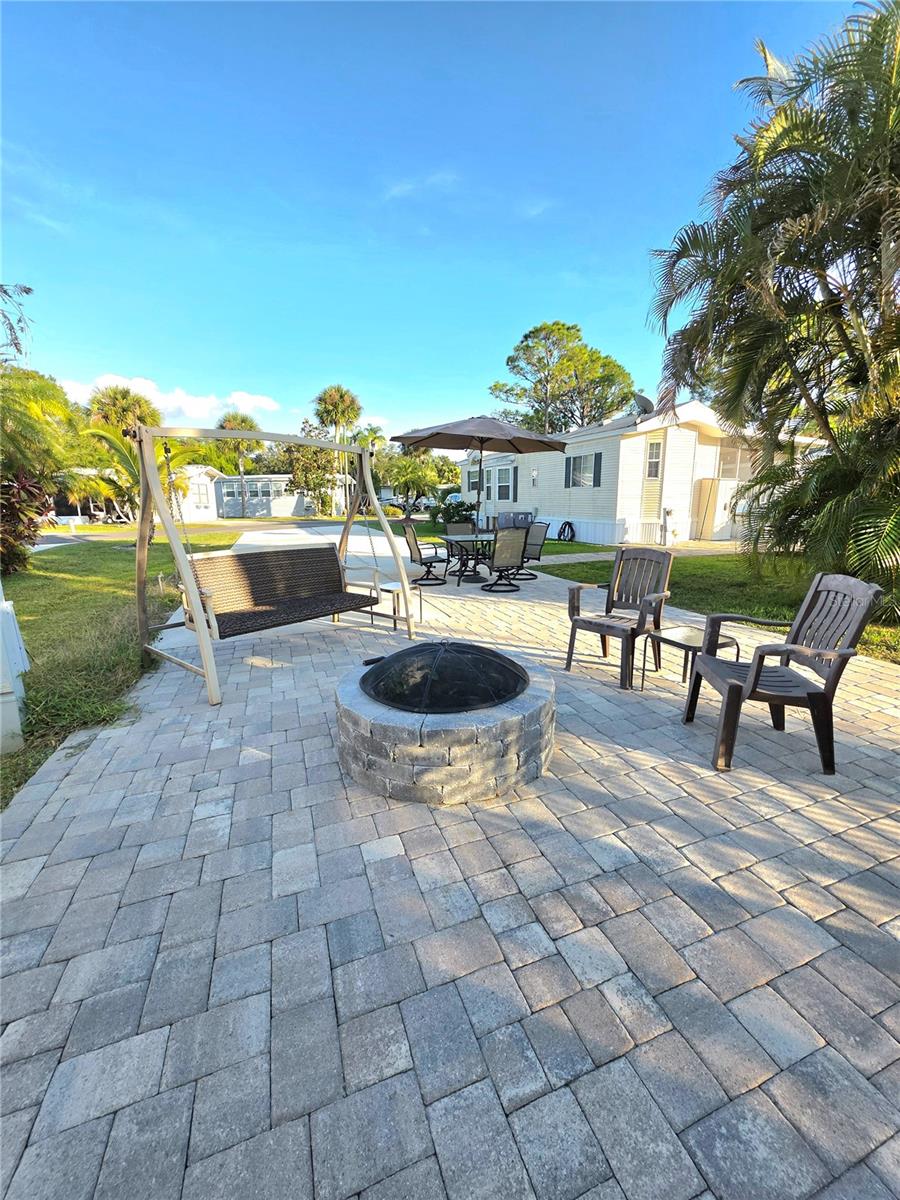 LONG HAMMOCK PH 01 - Land