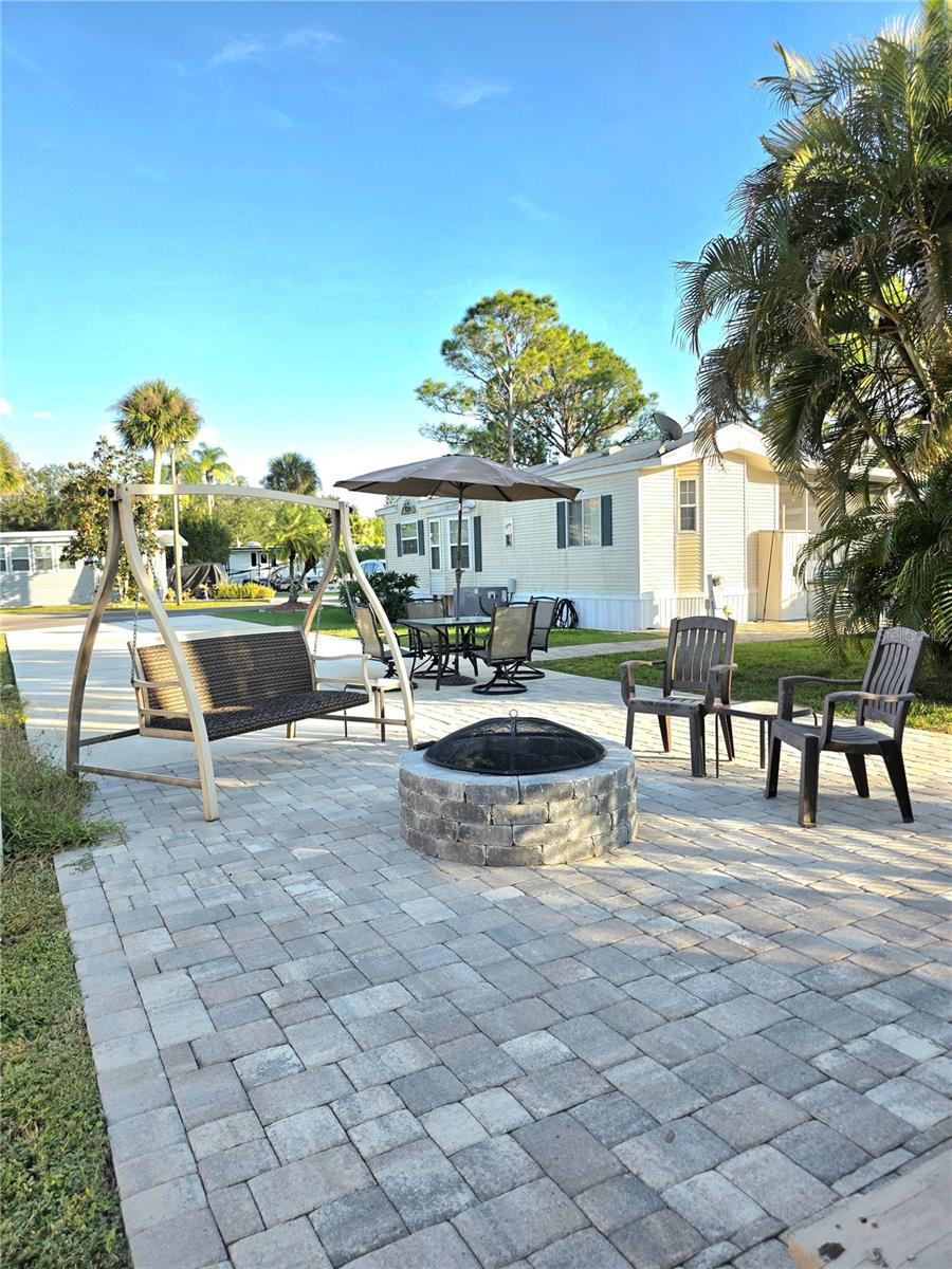 LONG HAMMOCK PH 01 - Land