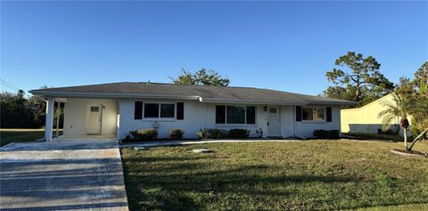 A home in PORT CHARLOTTE