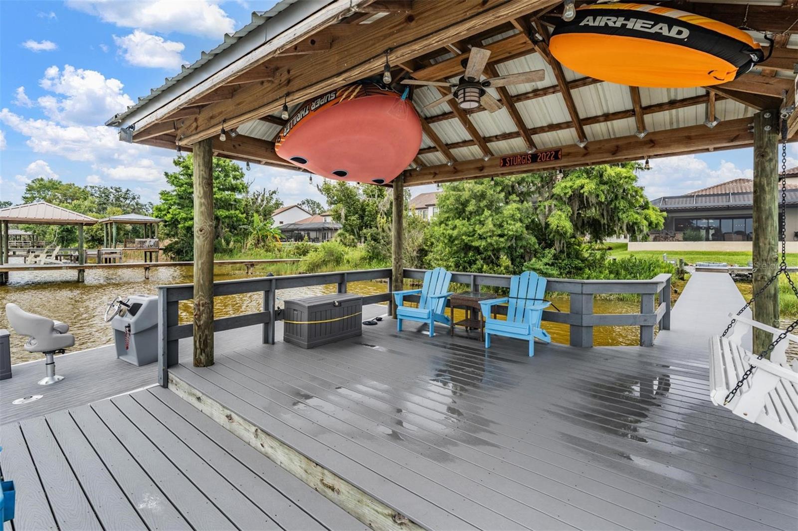 PRISTINE LAKE PRESERVE - Residential