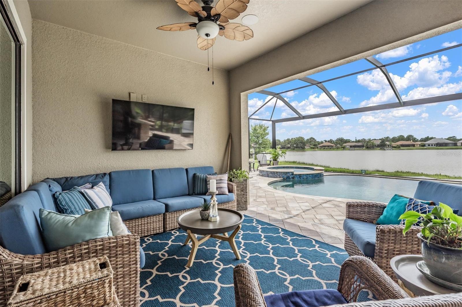 PRISTINE LAKE PRESERVE - Residential