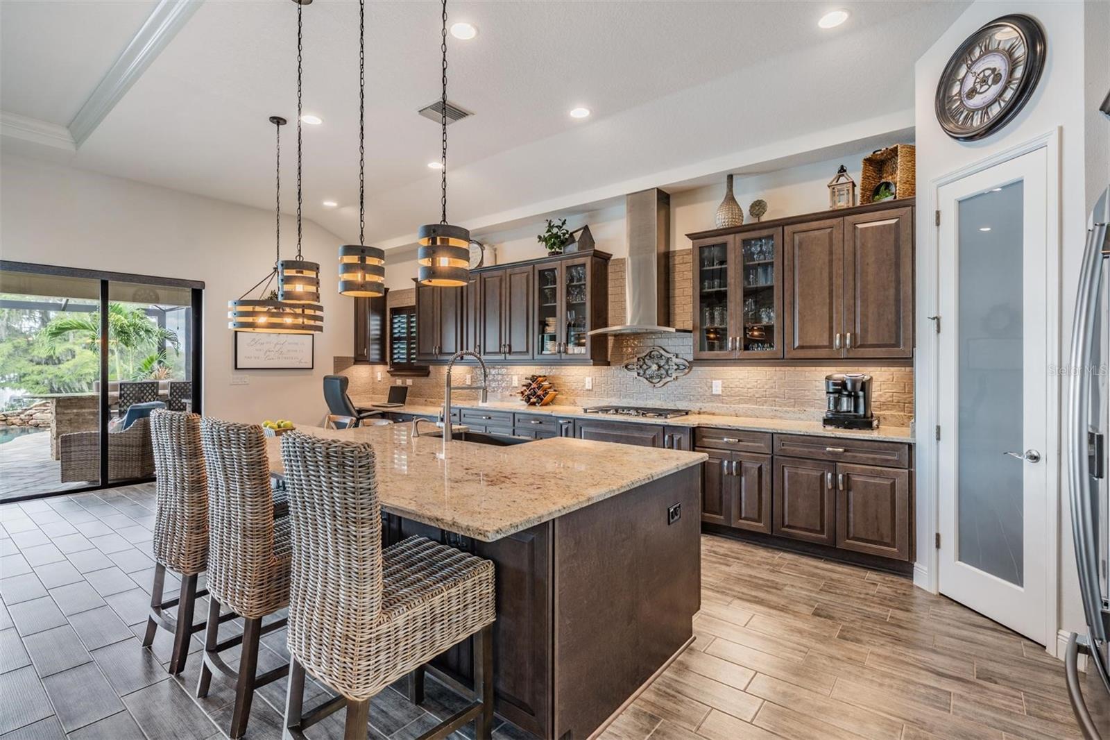 PRISTINE LAKE PRESERVE - Residential