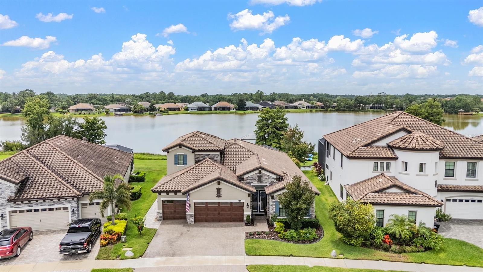 PRISTINE LAKE PRESERVE - Residential