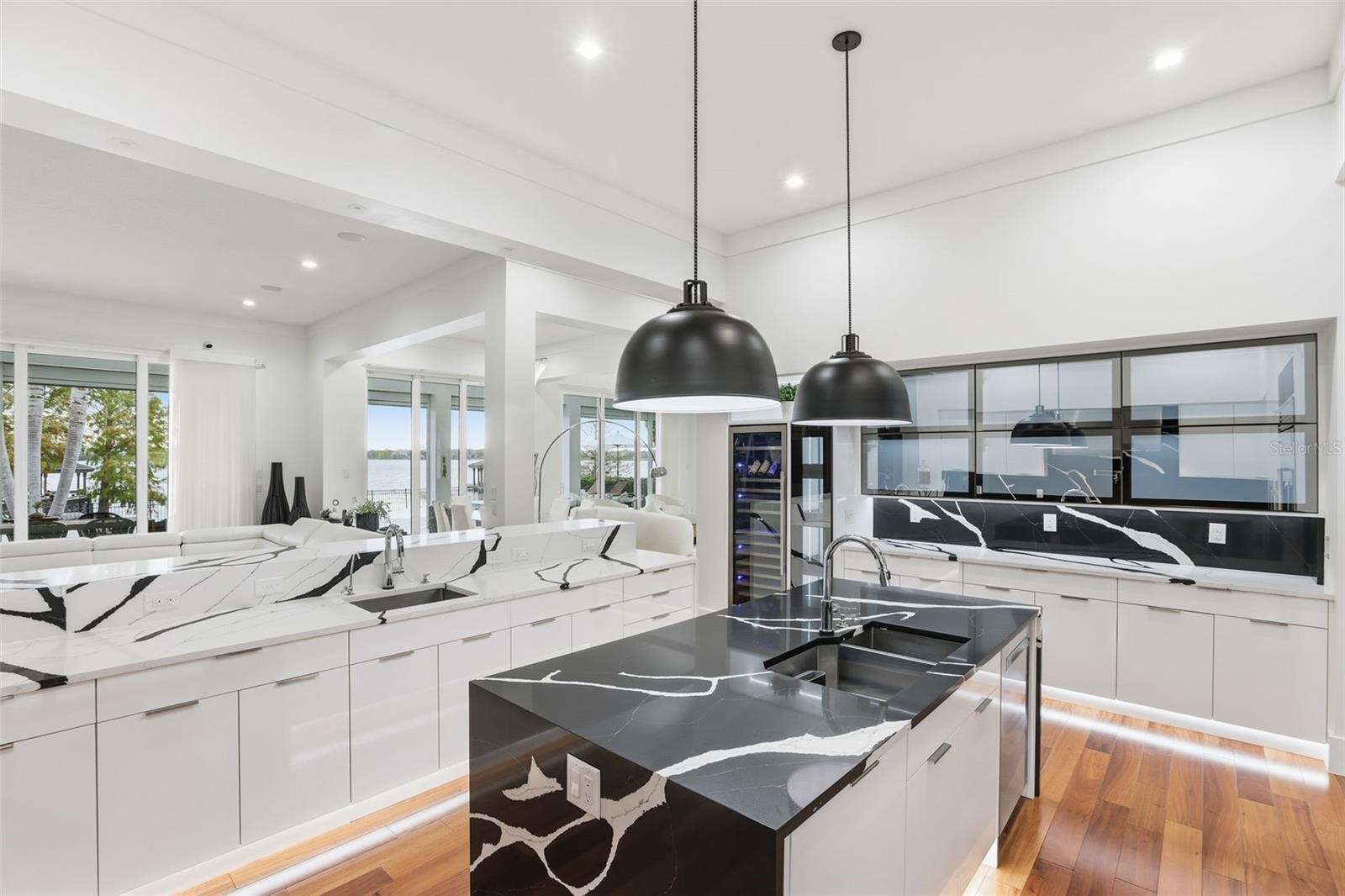 KEENES POINTE - Residential