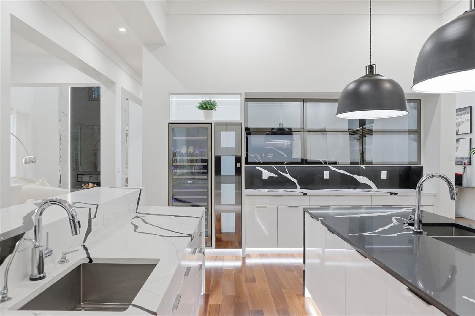 KEENES POINTE - Residential