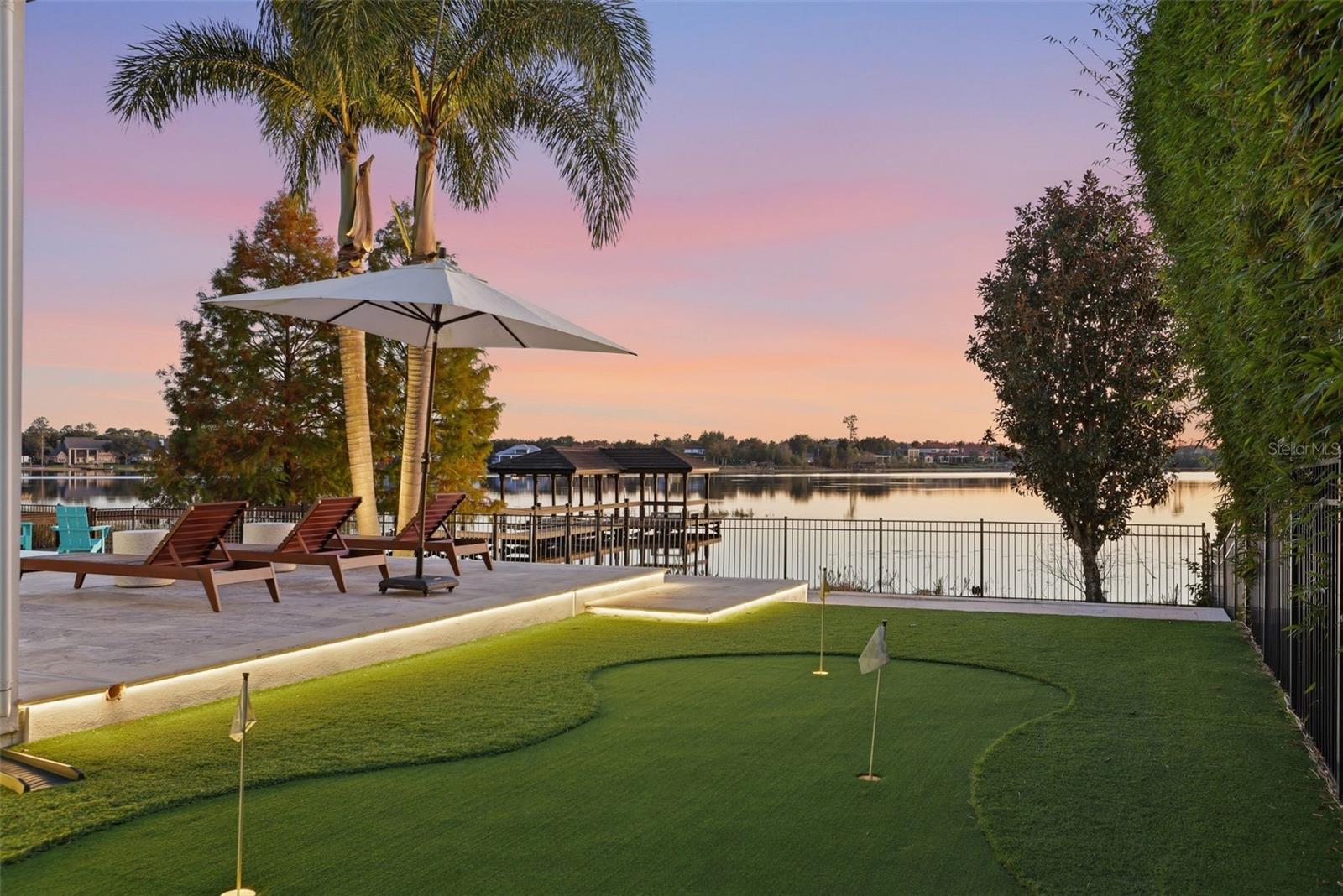 KEENES POINTE - Residential