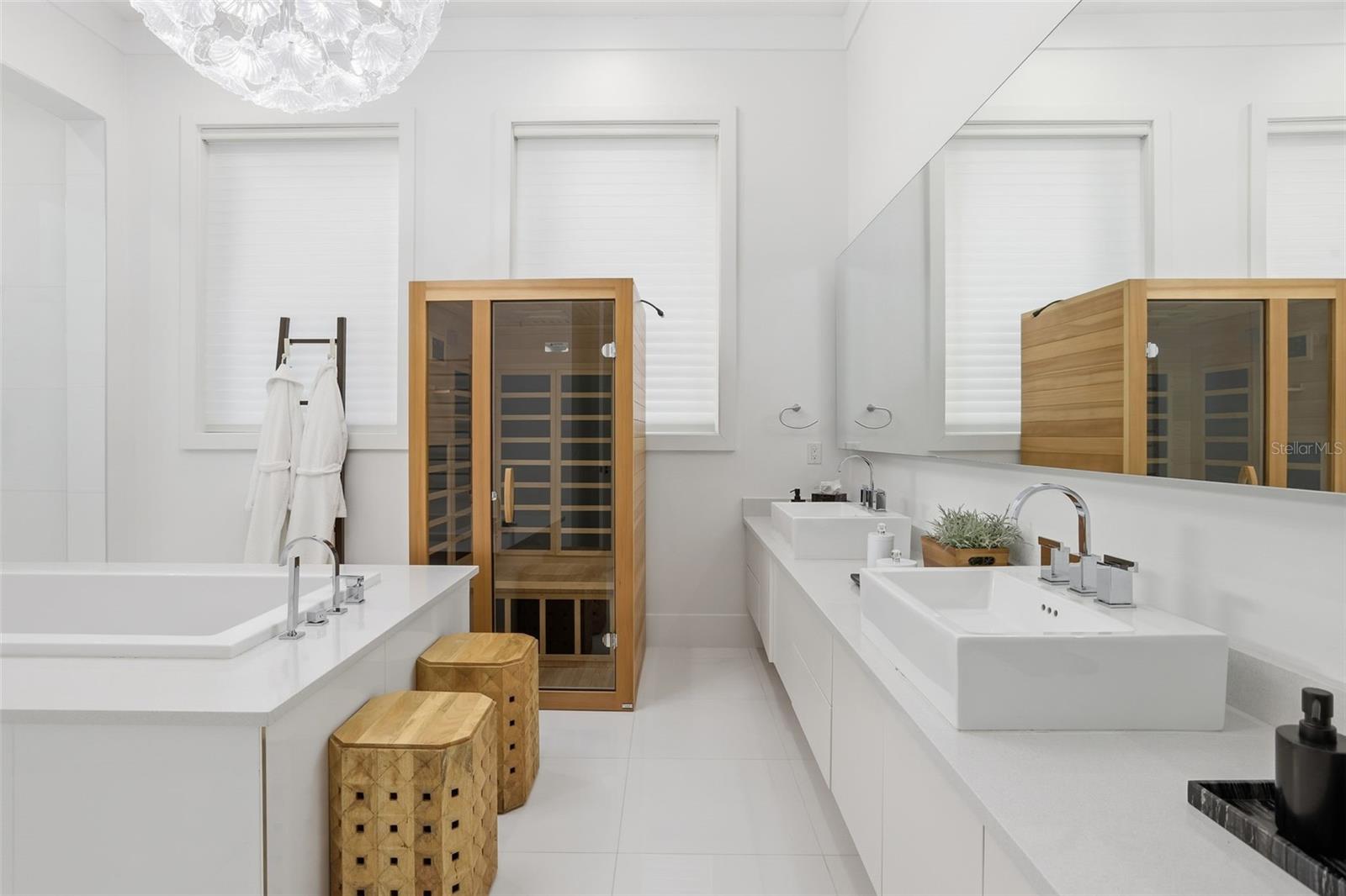 KEENES POINTE - Residential