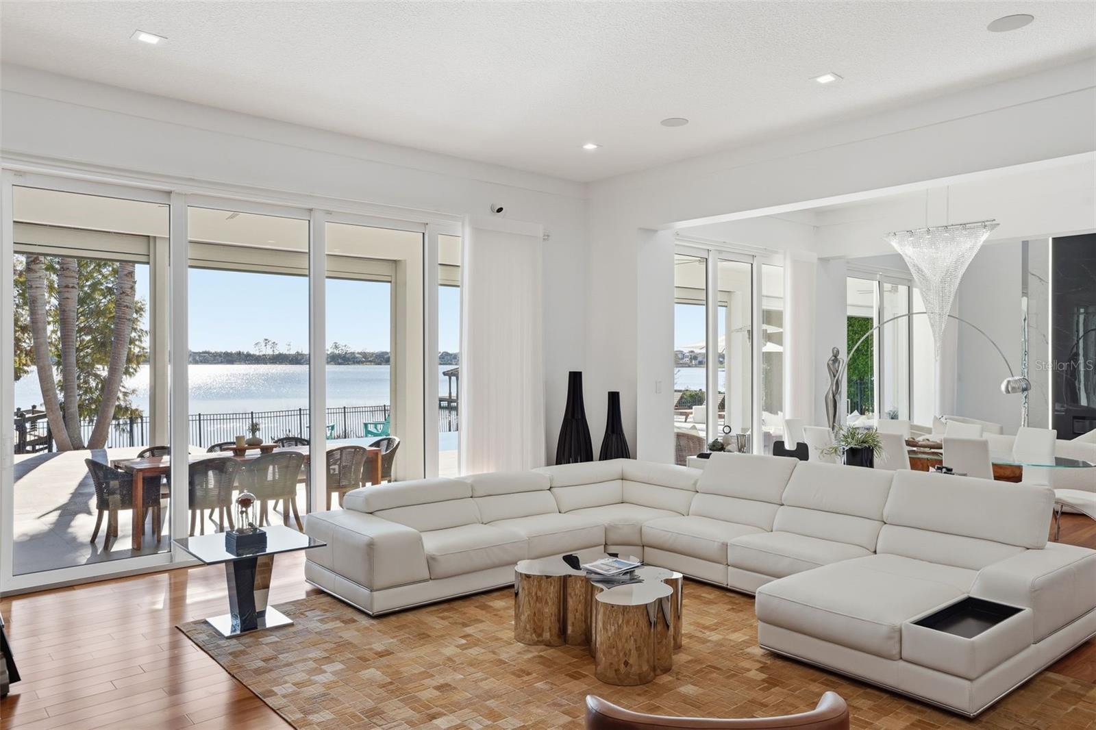 KEENES POINTE - Residential