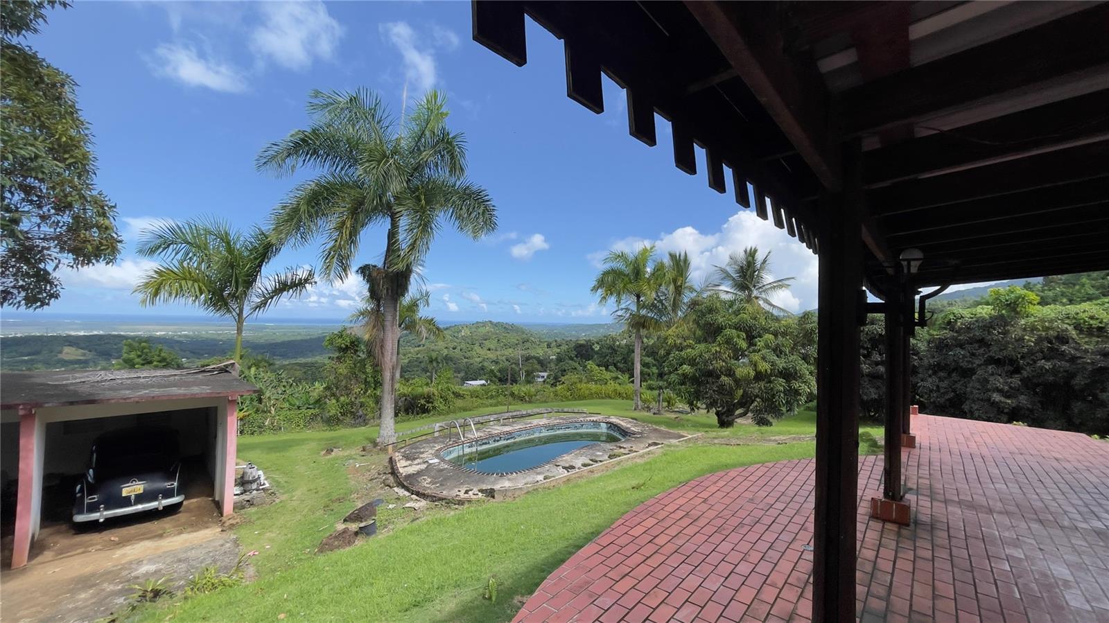 GUZMAN ARRIBA, WARD - Residential