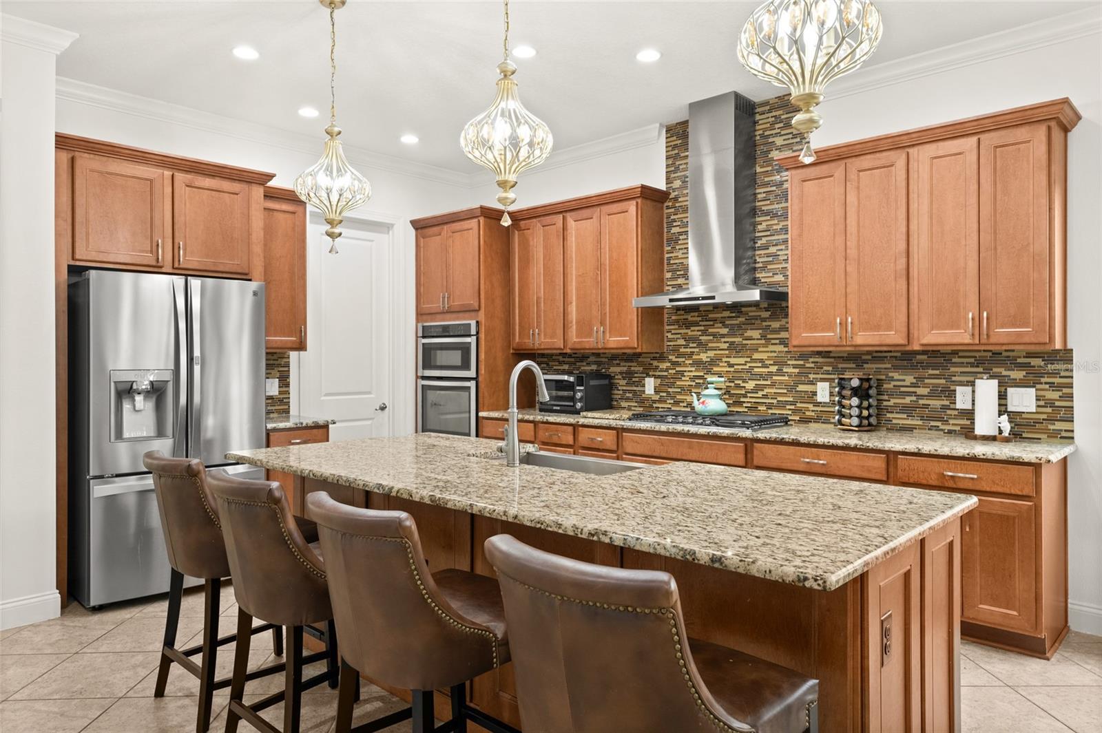 10824 ROYAL CYPRESS WAY