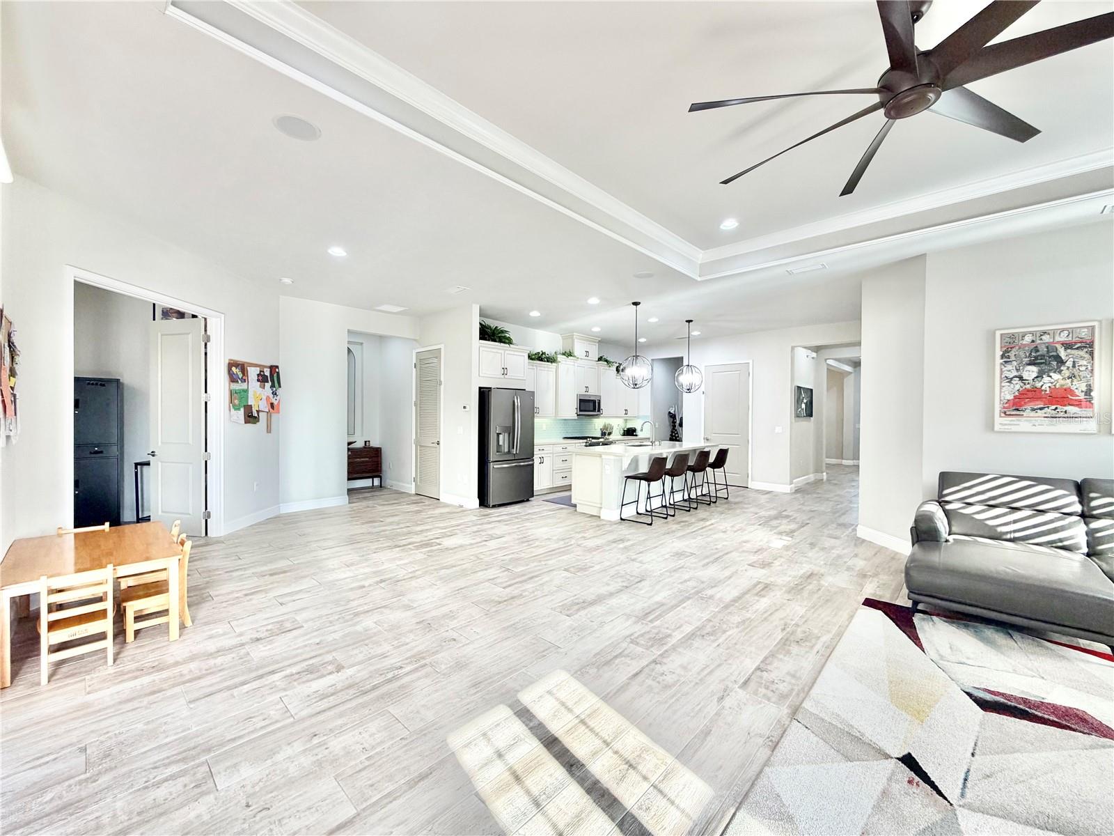 OAKMONT - Residential