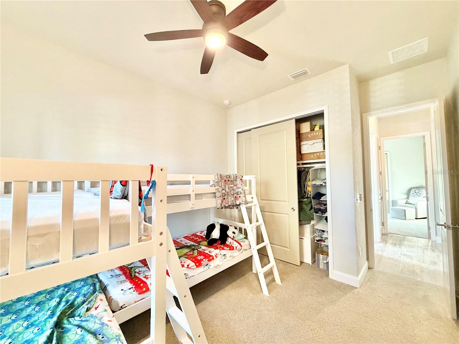 OAKMONT - Residential