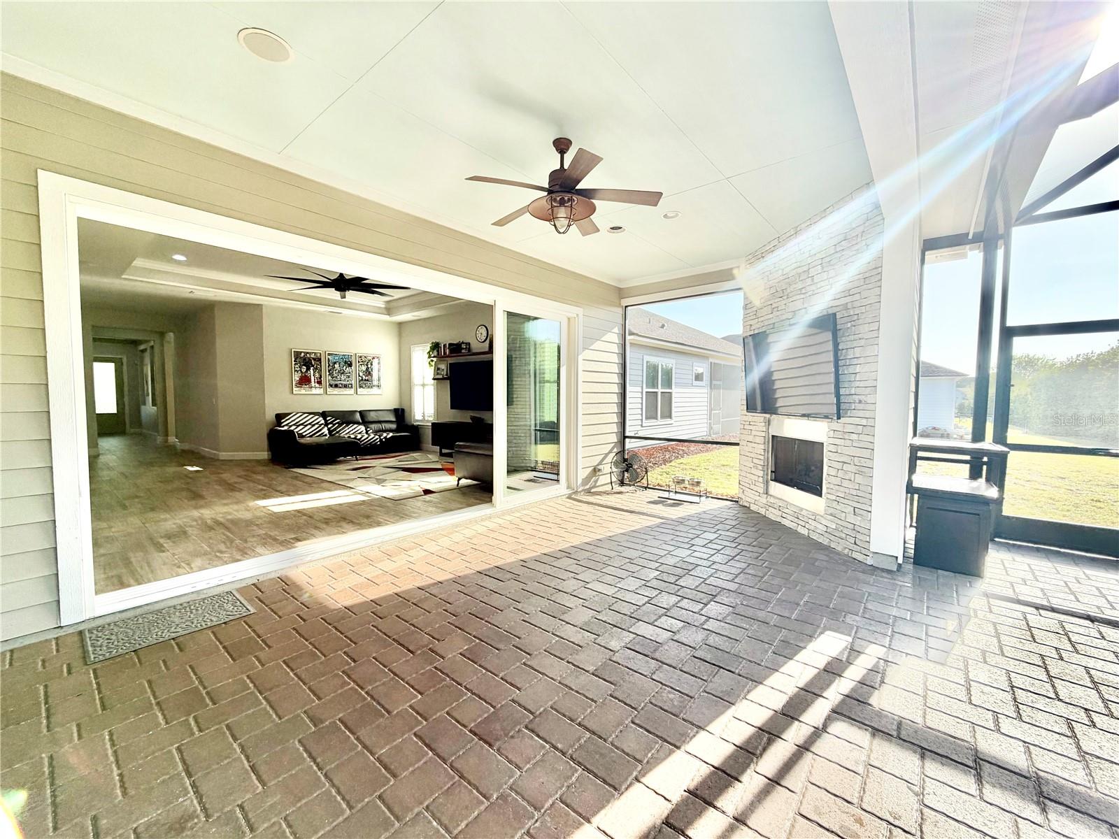 OAKMONT - Residential