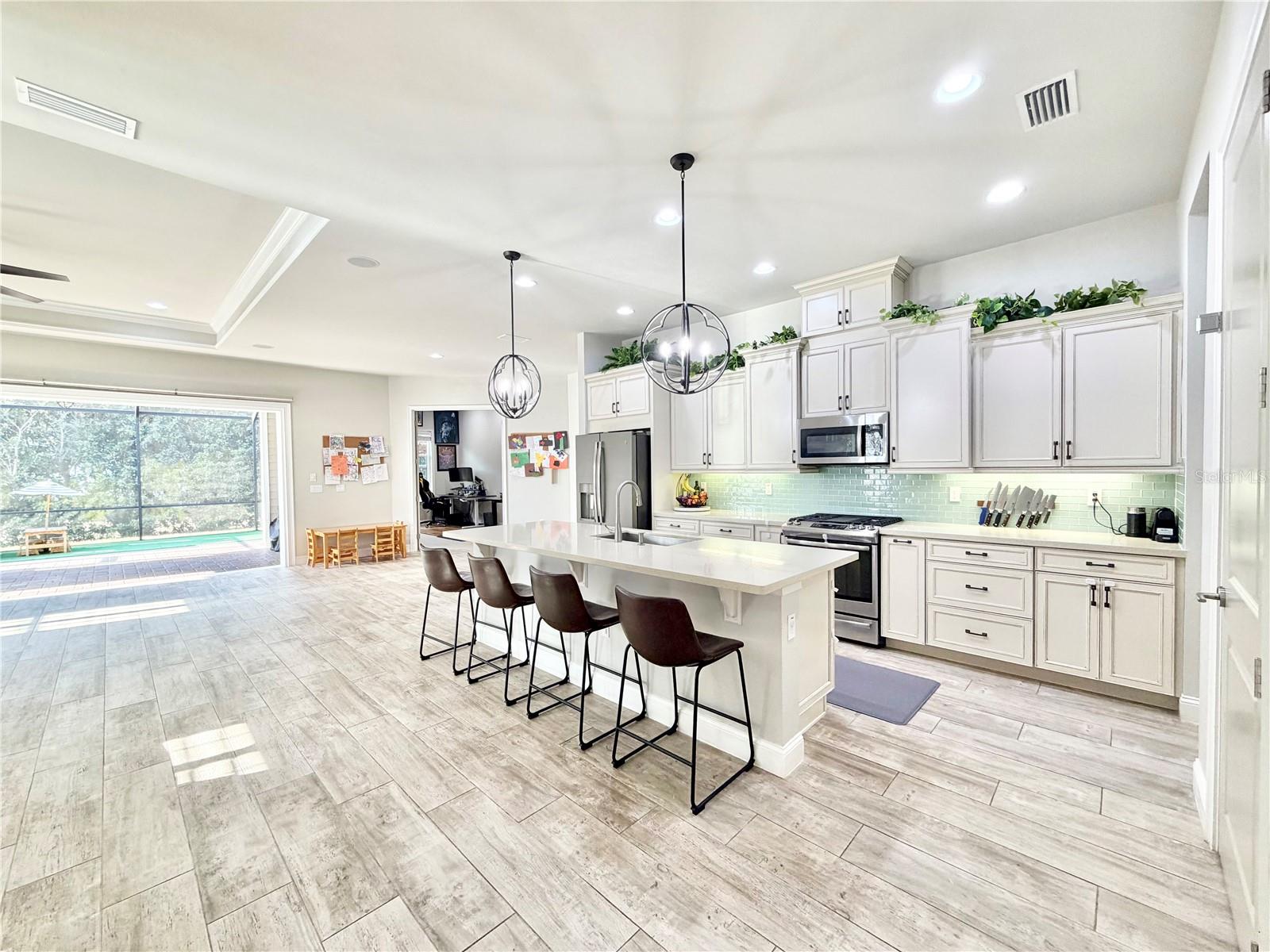 OAKMONT - Residential