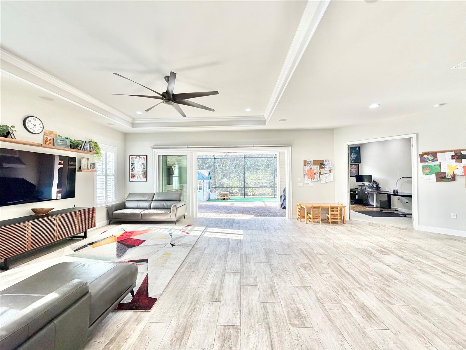 OAKMONT - Residential