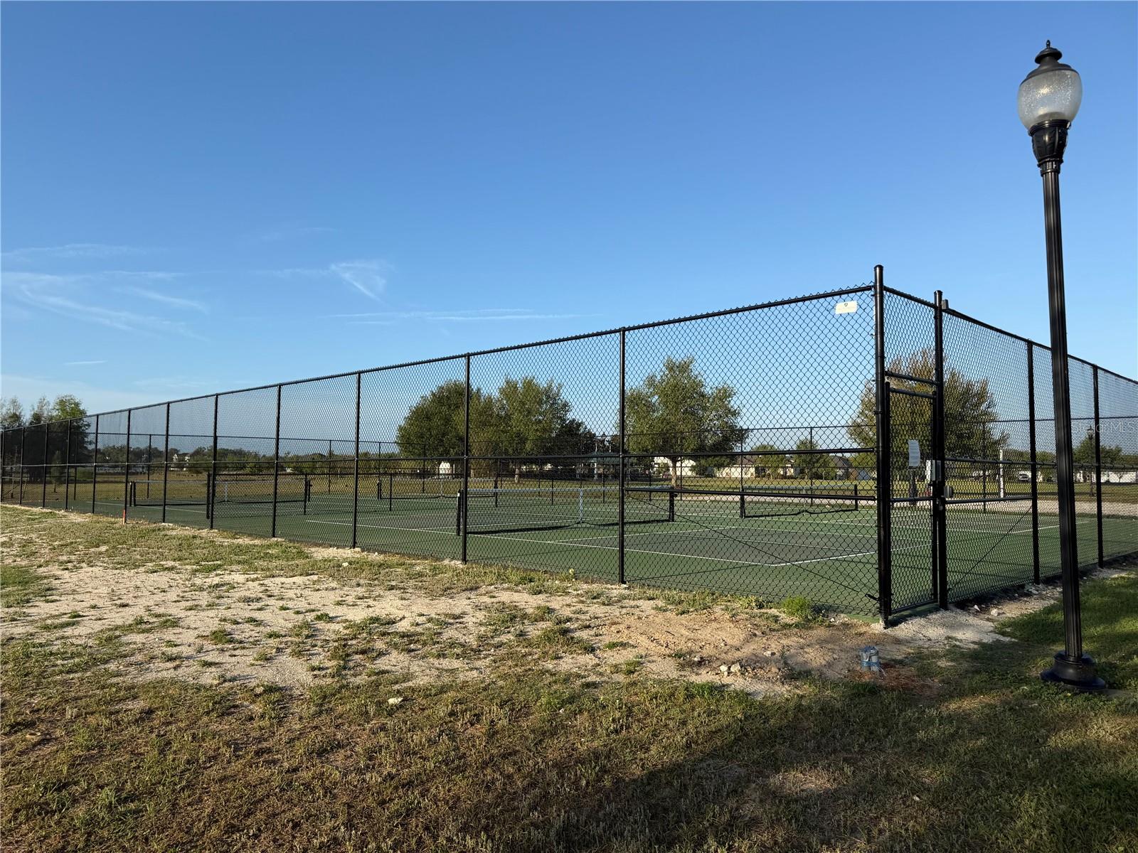 OAKMONT - Residential