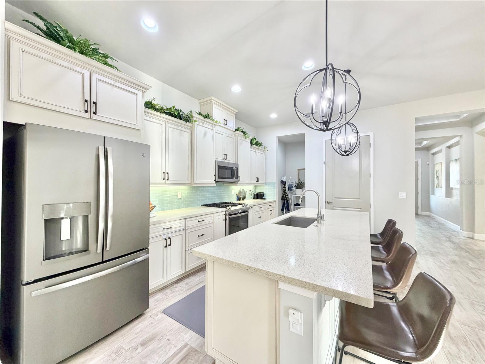 OAKMONT - Residential