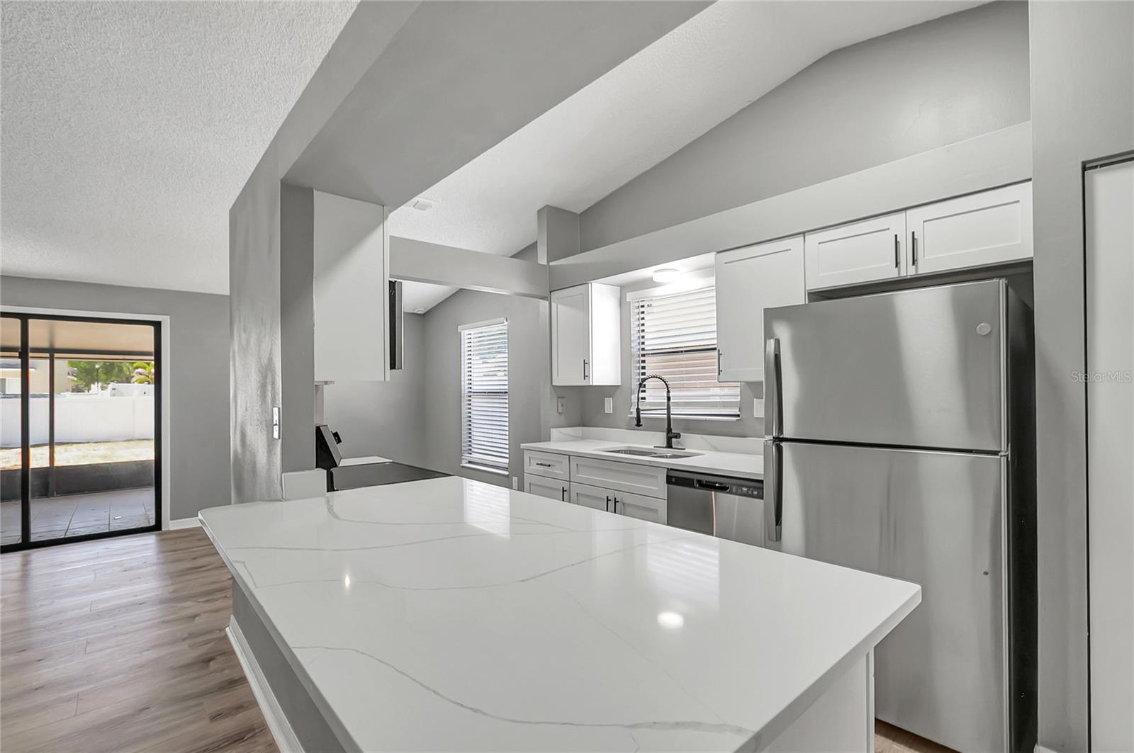 CRISTINA PH I - Residential