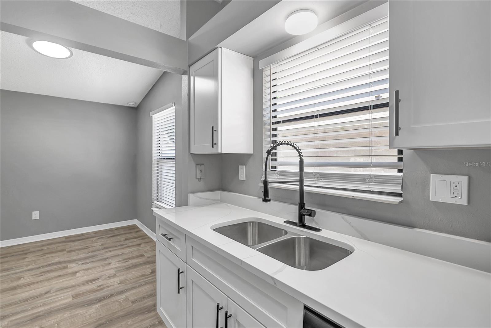 CRISTINA PH I - Residential
