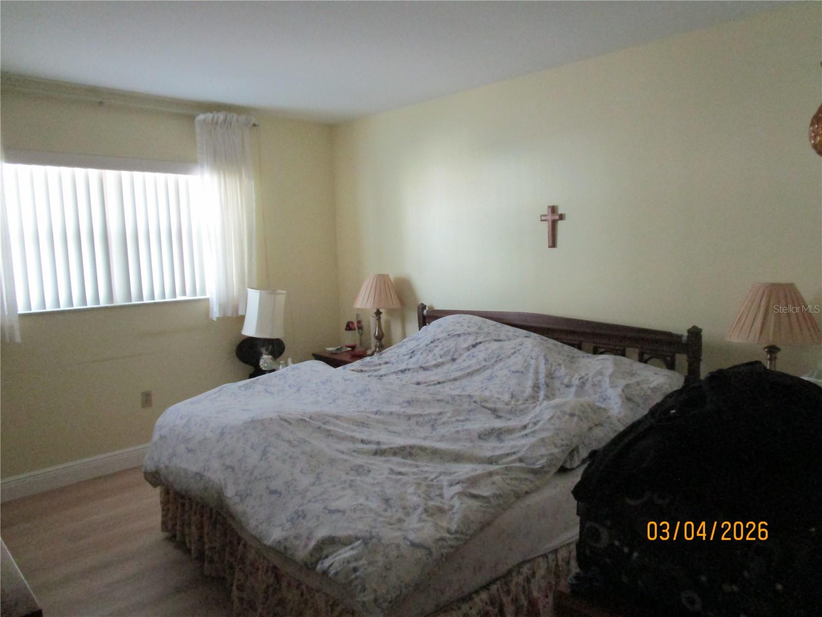 TOWN APTS CONDO - Residential