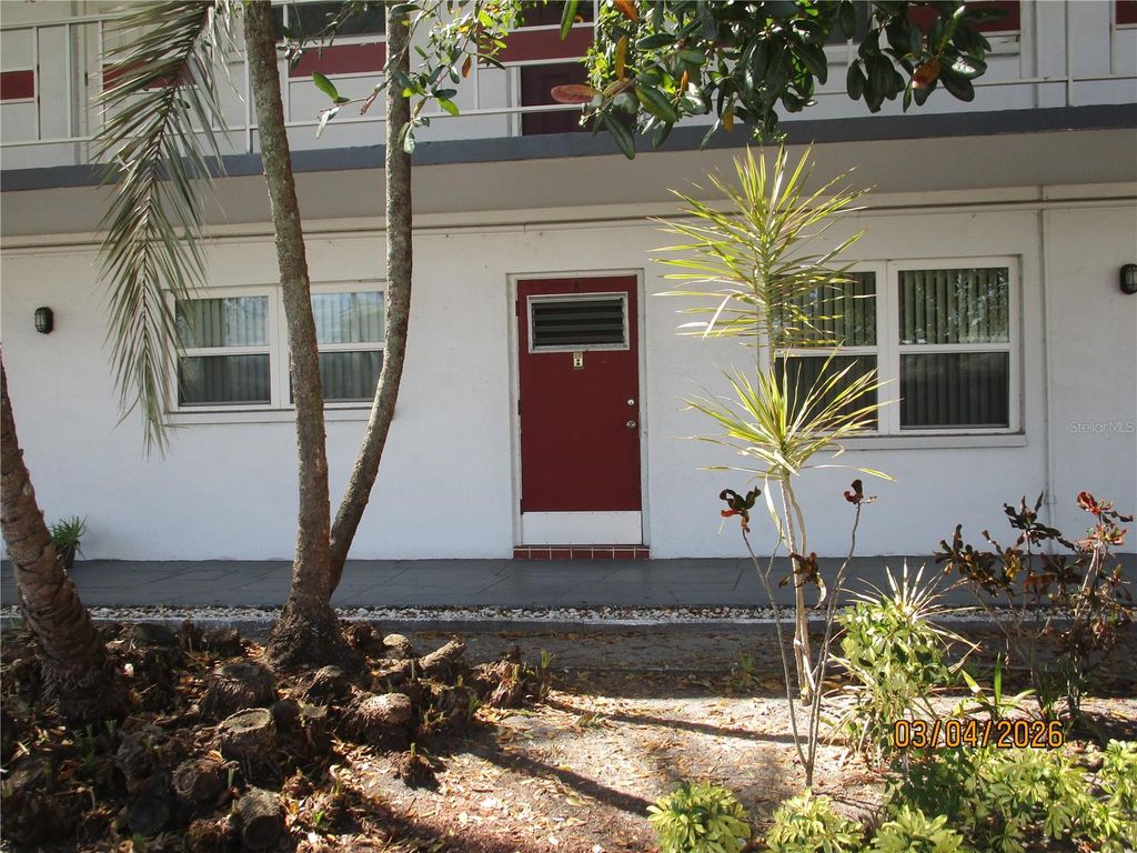 Photo of 5920 18th Street N #8, St Petersburg, FL 33714 (MLS # TB8482920)