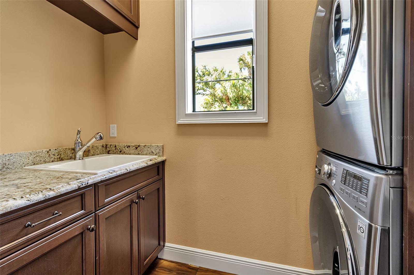 CASEY KEY - Residential