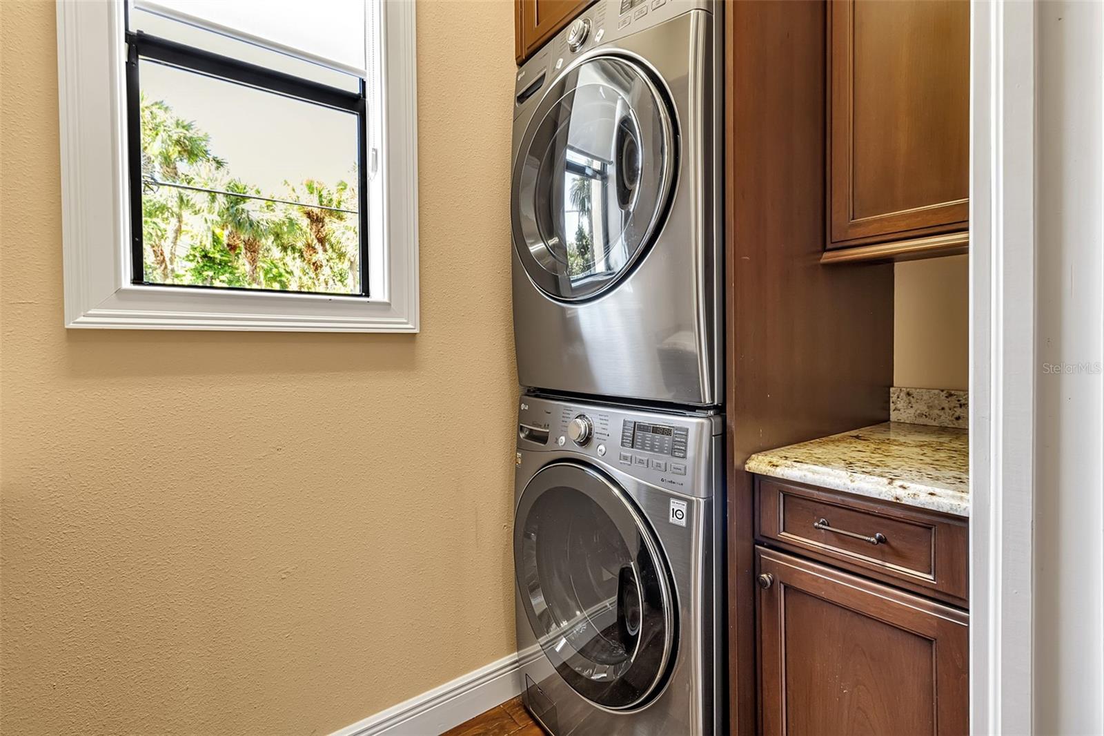 CASEY KEY - Residential