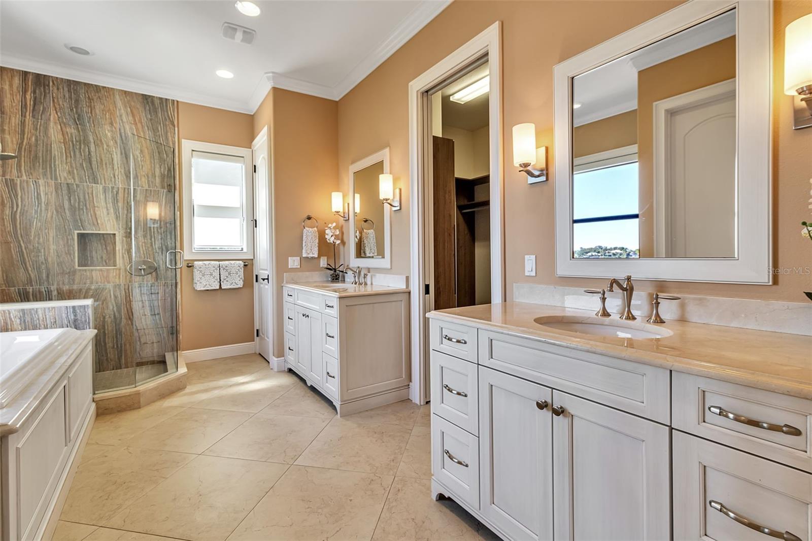 CASEY KEY - Residential