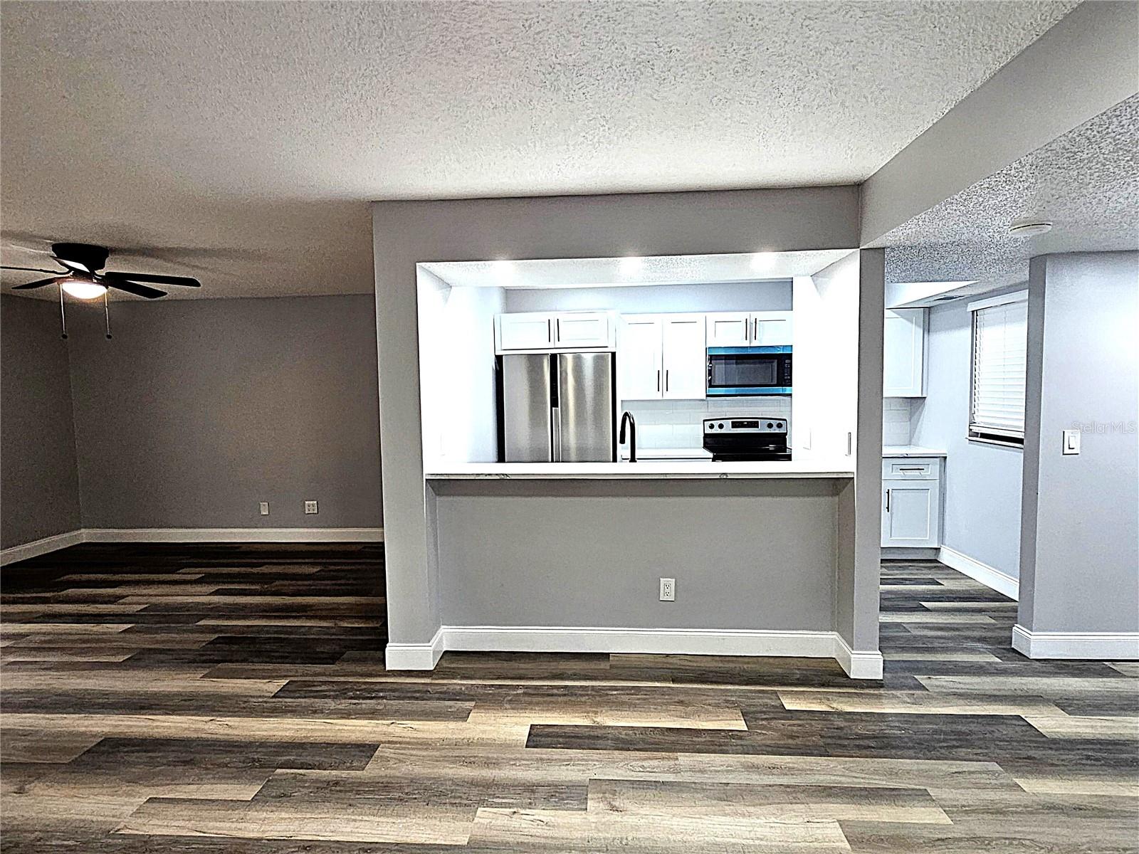 1720 GLENHOUSE DRIVE 328