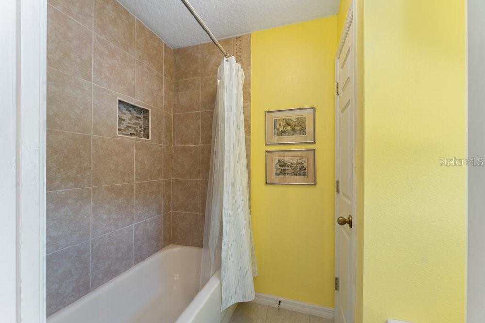 SPRING RIDGE ESTATES - Residential