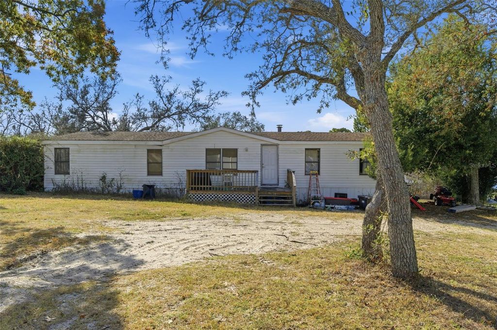 Photo of 13050 Sun Road, Brooksville, FL 34613 (MLS # TB8451550)