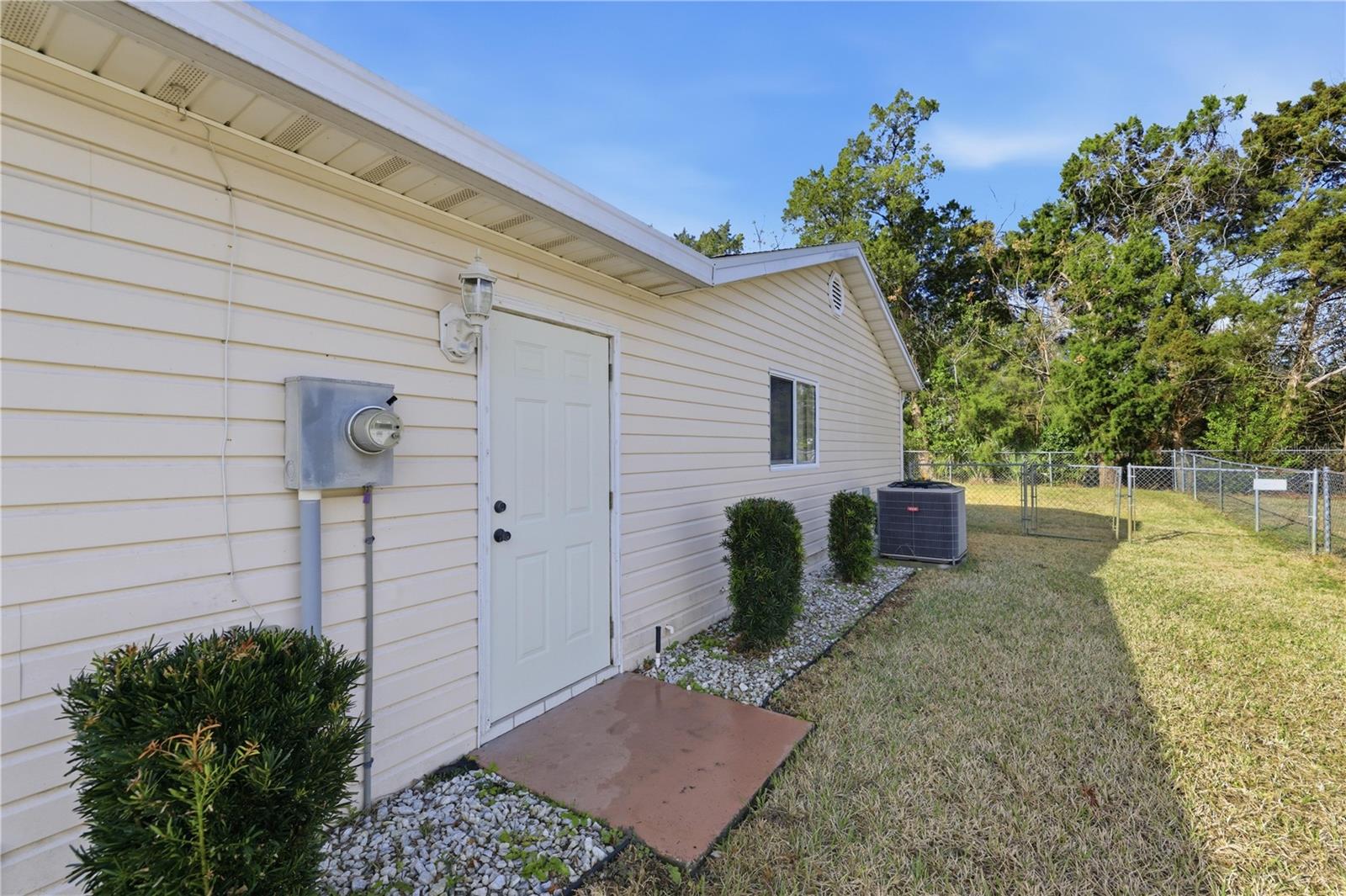 SPRUCE CRK SOUTH 13 - Residential