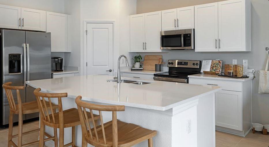 15204 CUZCORRO COURT