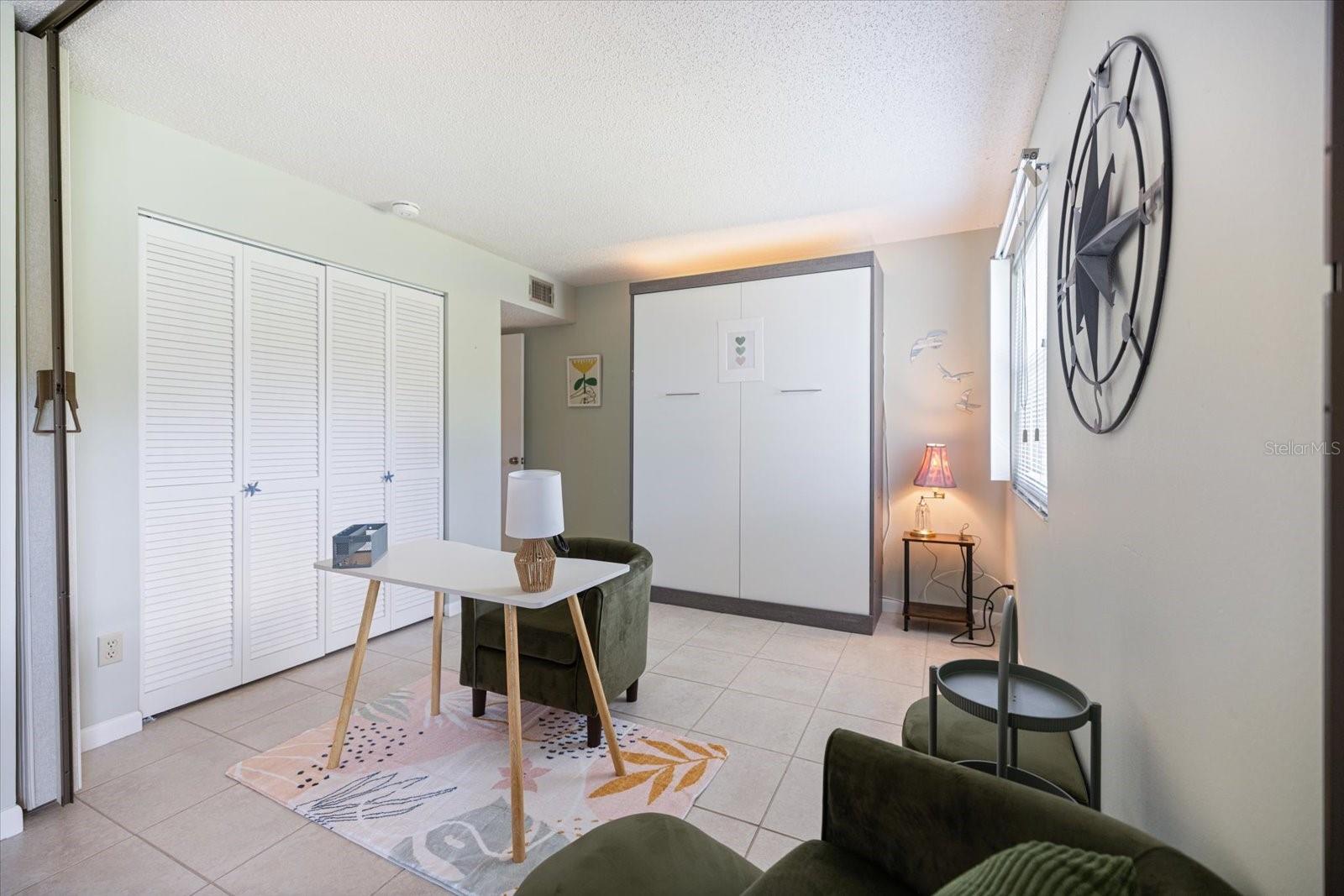 BIRD BAY V - Residential Lease