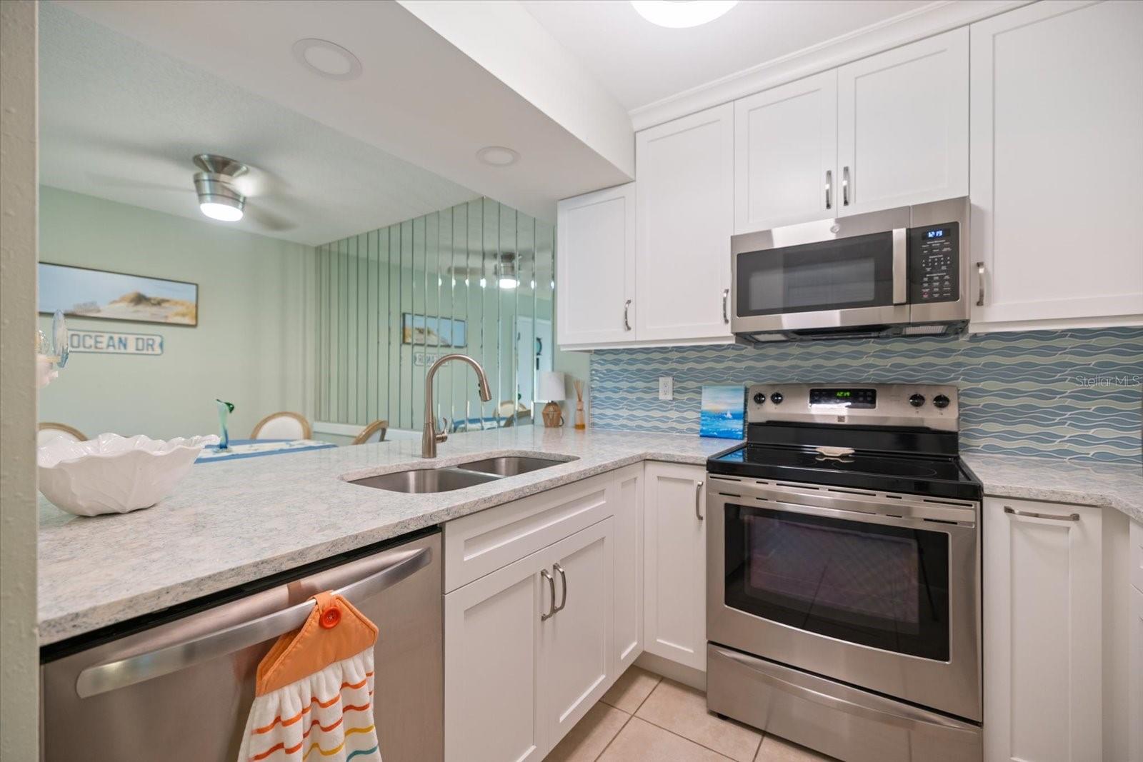 BIRD BAY V - Residential Lease