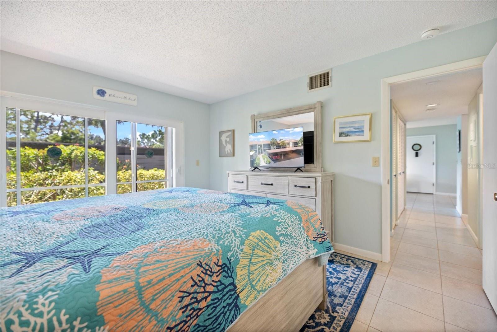 BIRD BAY V - Residential Lease