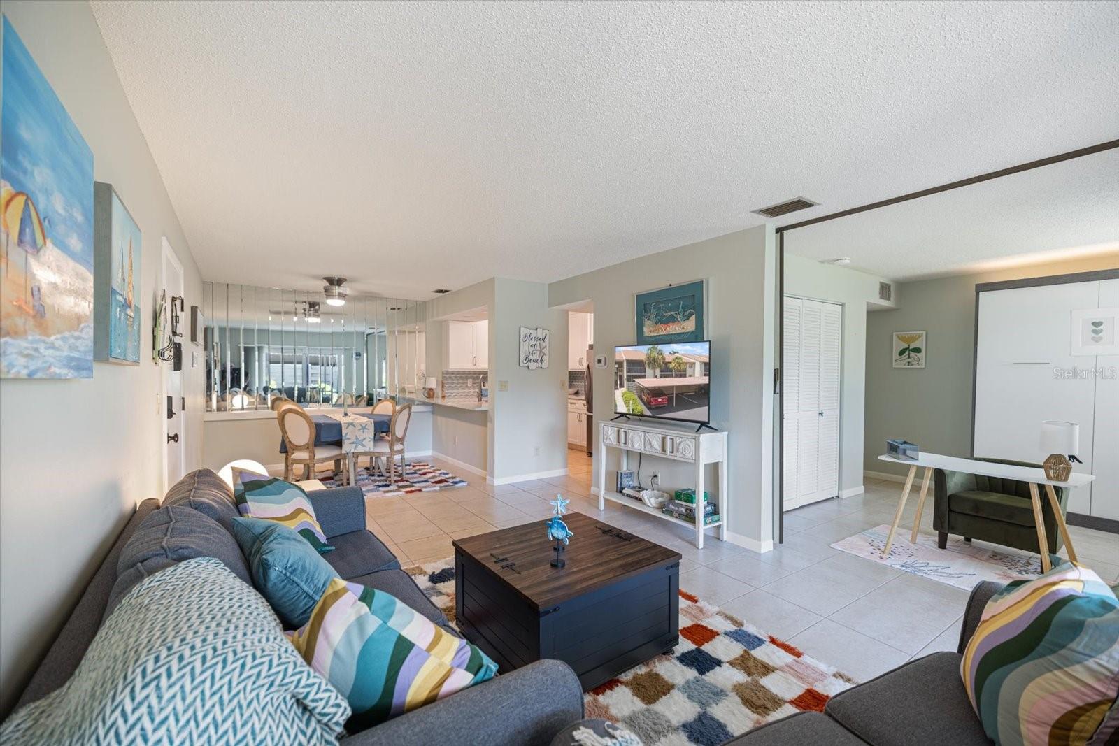 BIRD BAY V - Residential Lease