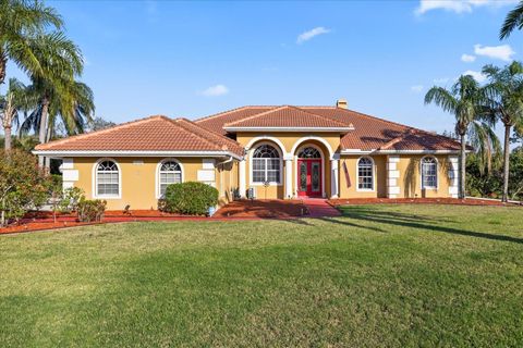 Photo of 6107 Glen Abbey Lane, Bradenton, FL 34202 (MLS # A4678462)