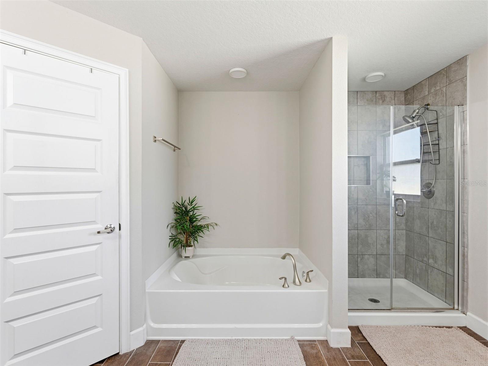 SUMMERFIELD - Residential