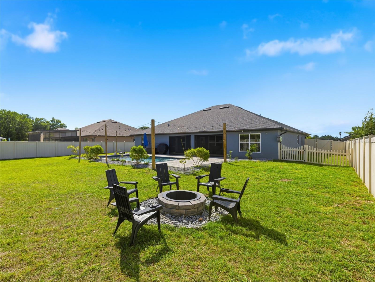 SUMMERFIELD - Residential