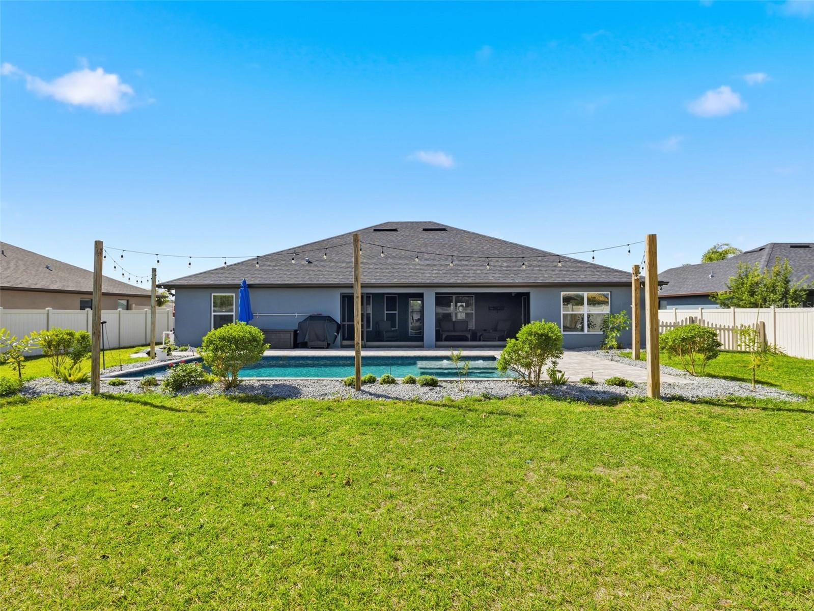 SUMMERFIELD - Residential