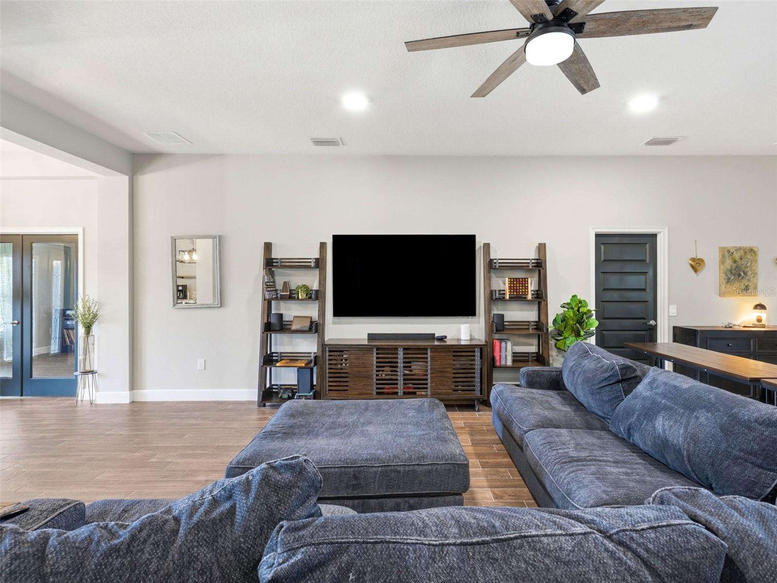 SUMMERFIELD - Residential