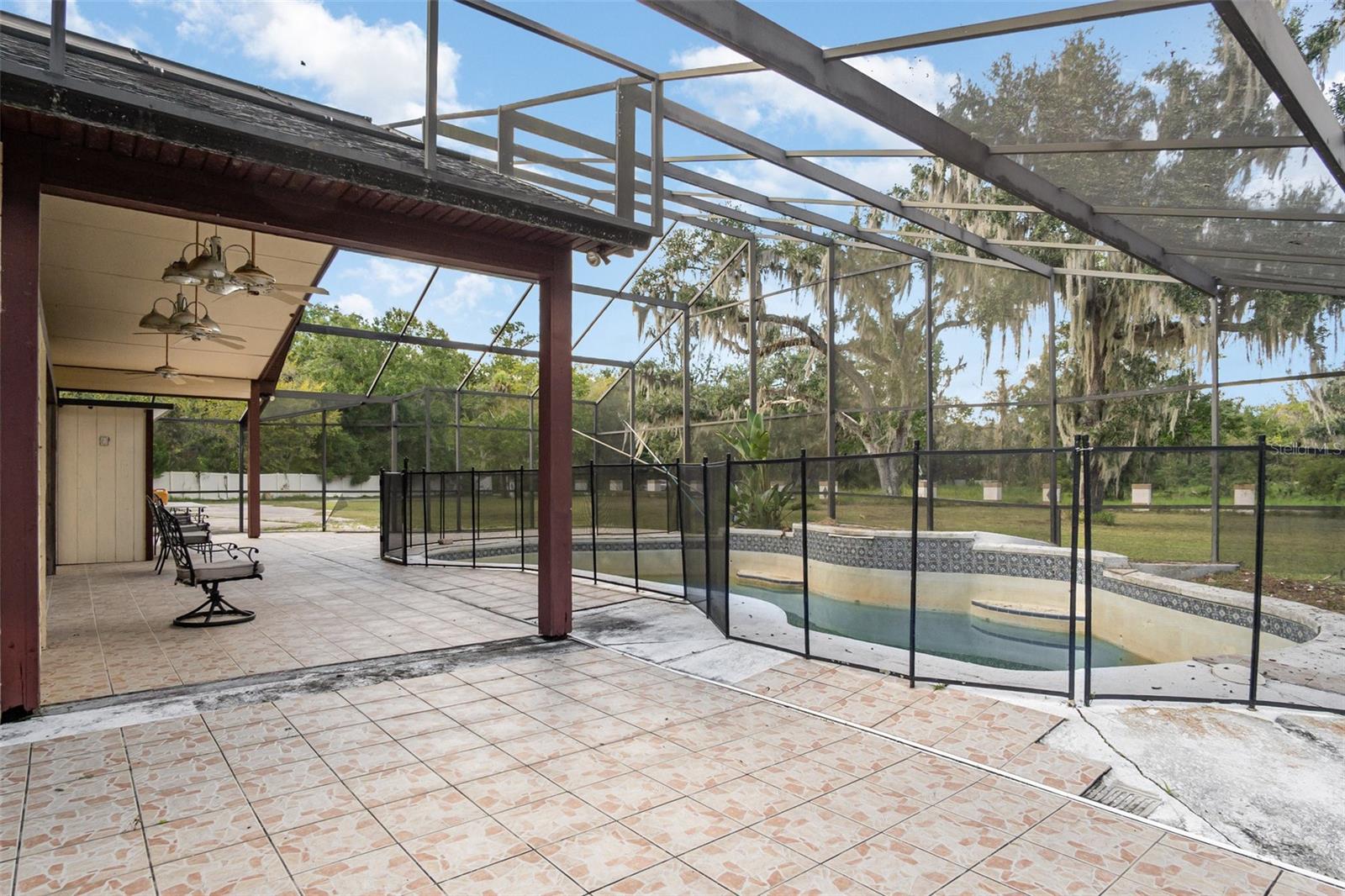 SANFORD FARMS - Residential