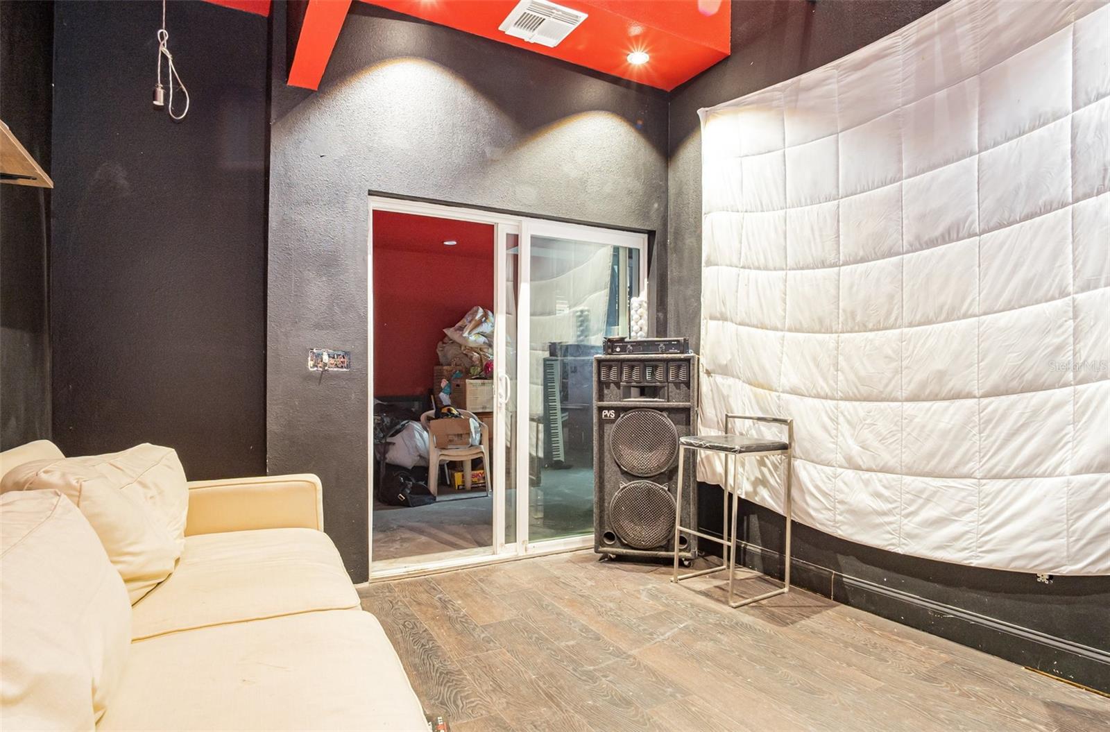 SANFORD FARMS - Residential