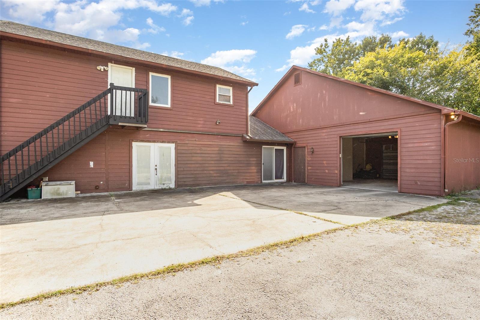 SANFORD FARMS - Residential