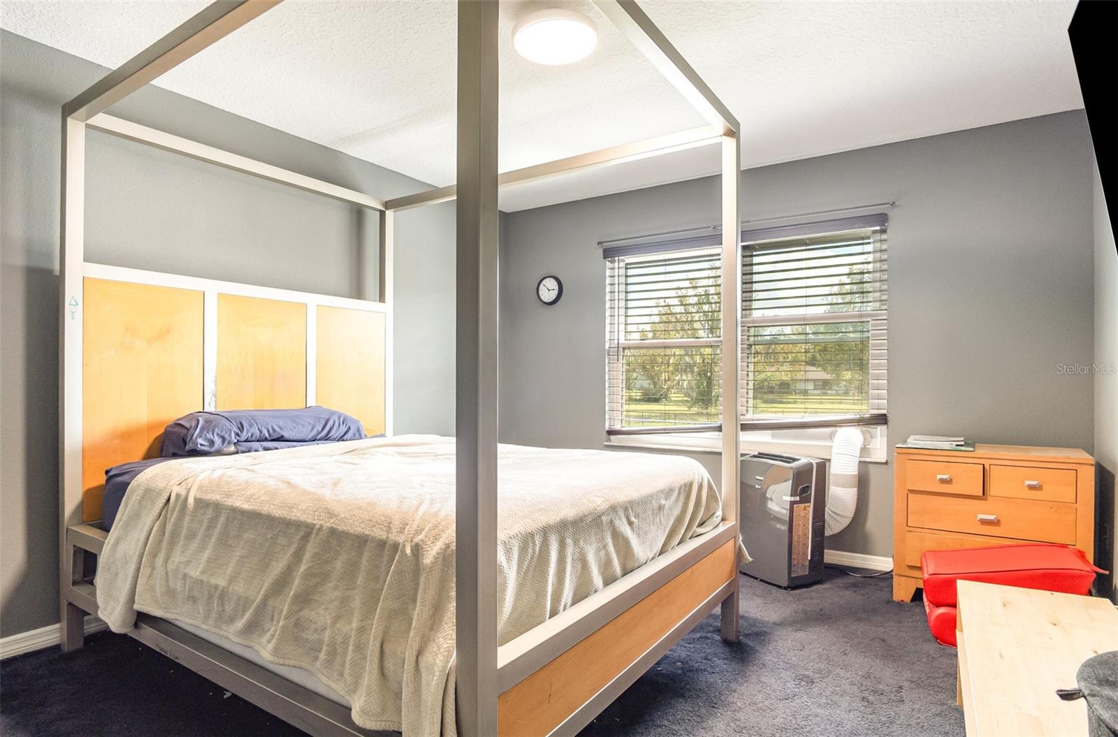 SANFORD FARMS - Residential