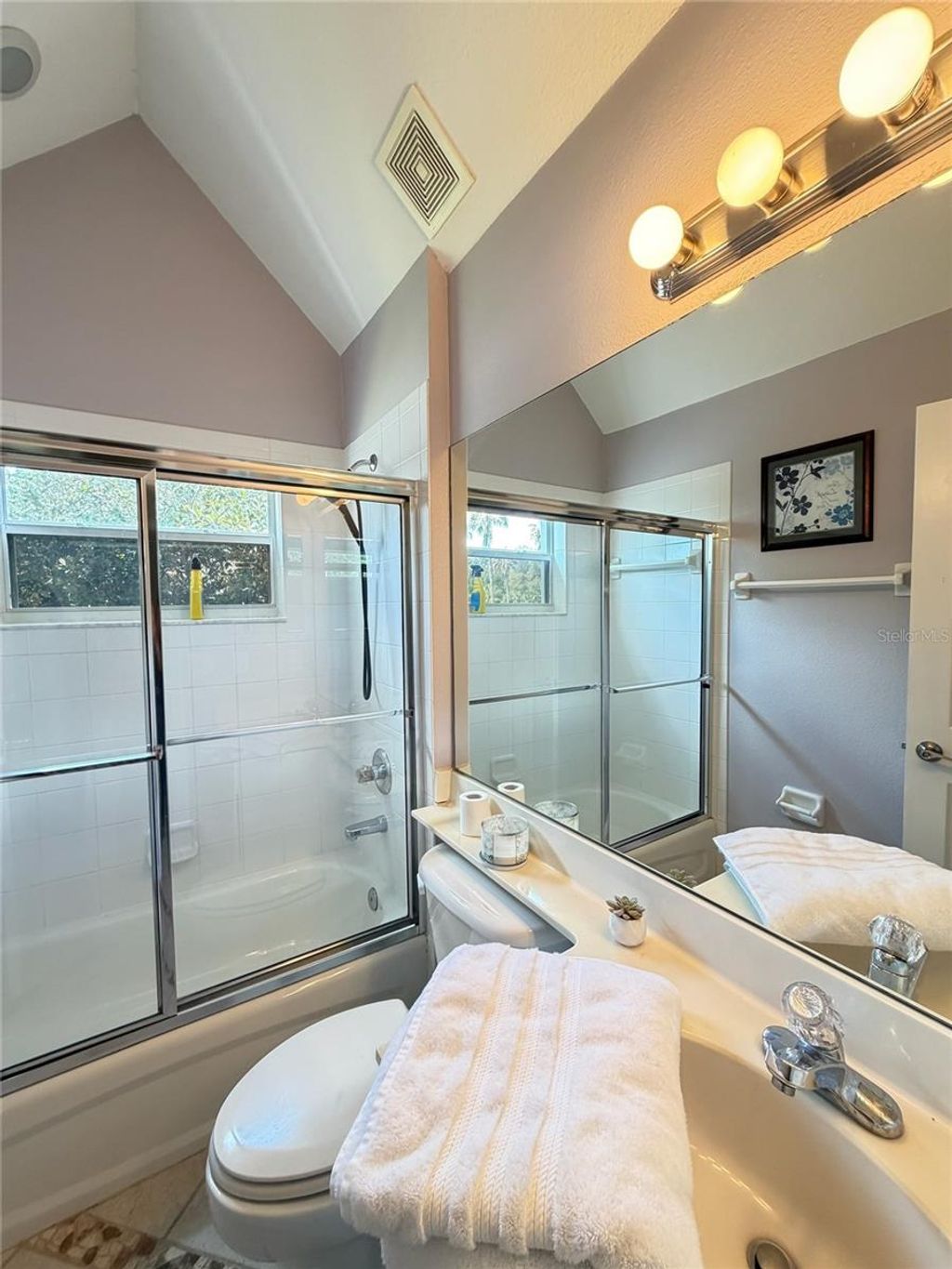 Photo of 315 Eagle Ridge Road, Davenport, FL 33837 (MLS # O6404812)