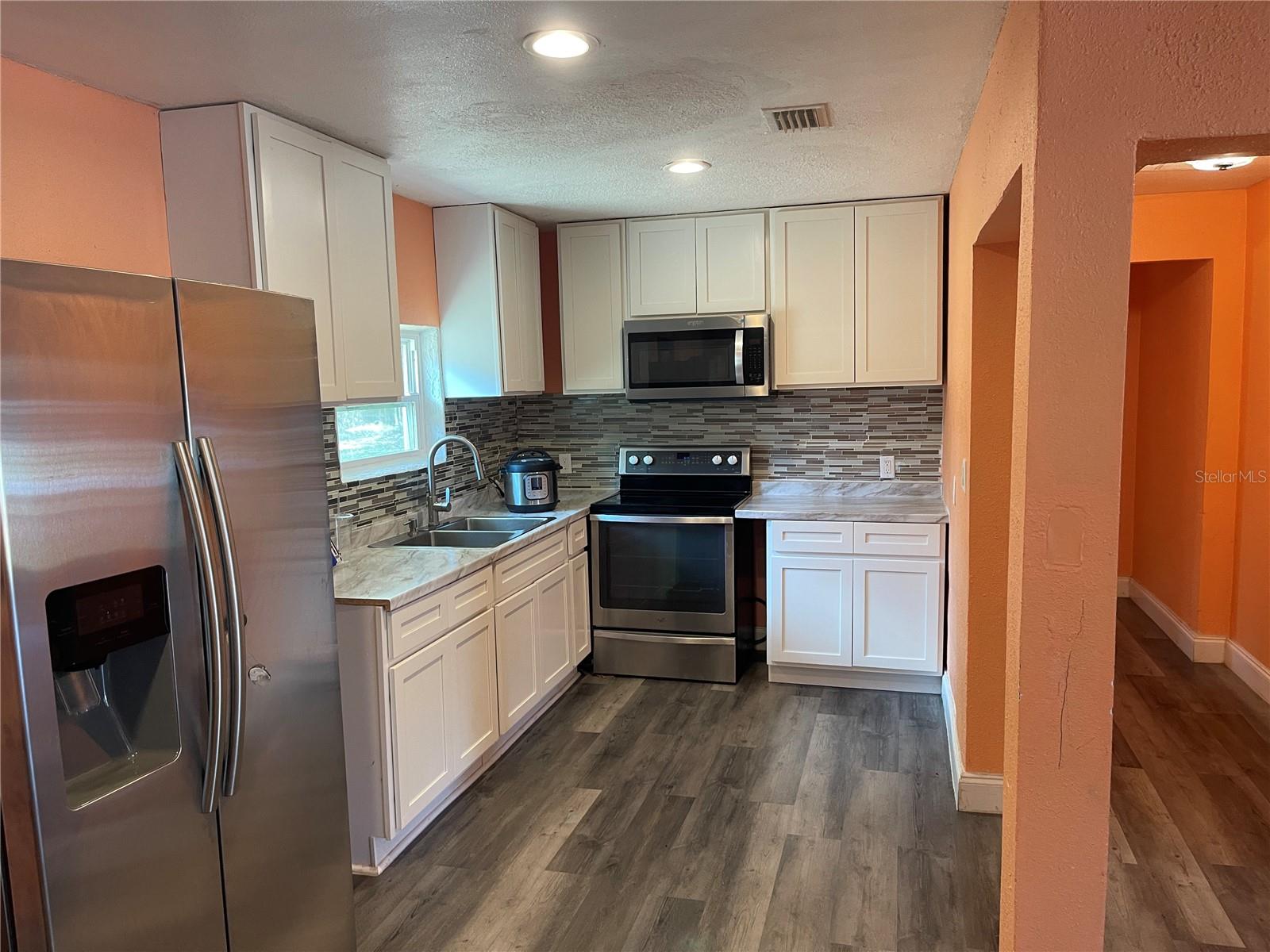 INWOOD - Residential