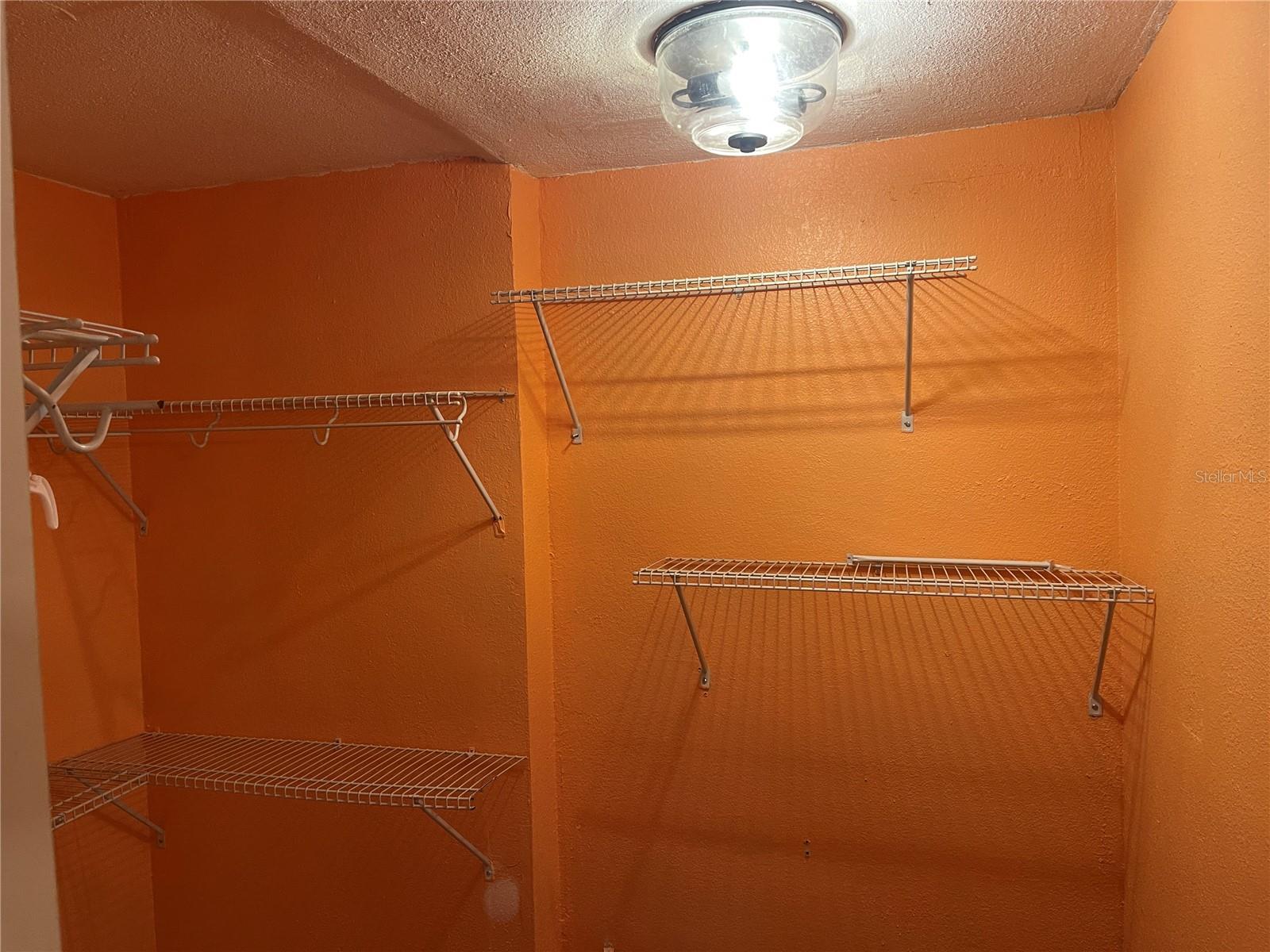 INWOOD - Residential